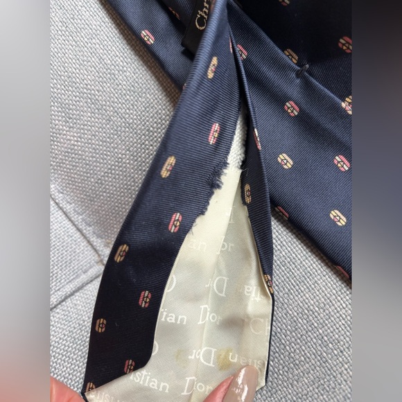 Christian Dior Vintage Classic Tie